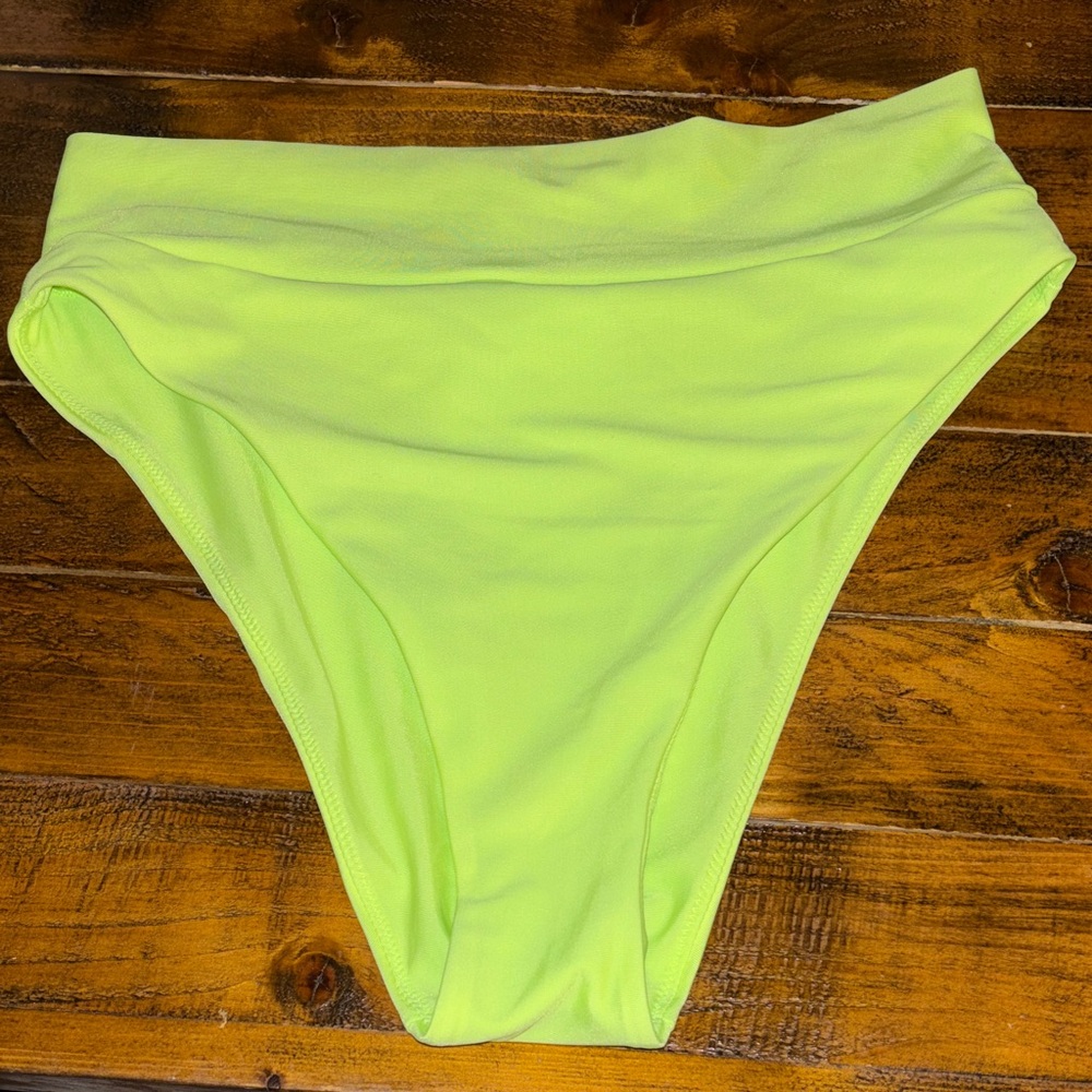 Aerie Size M‎ Neon Green Bikini Bottom